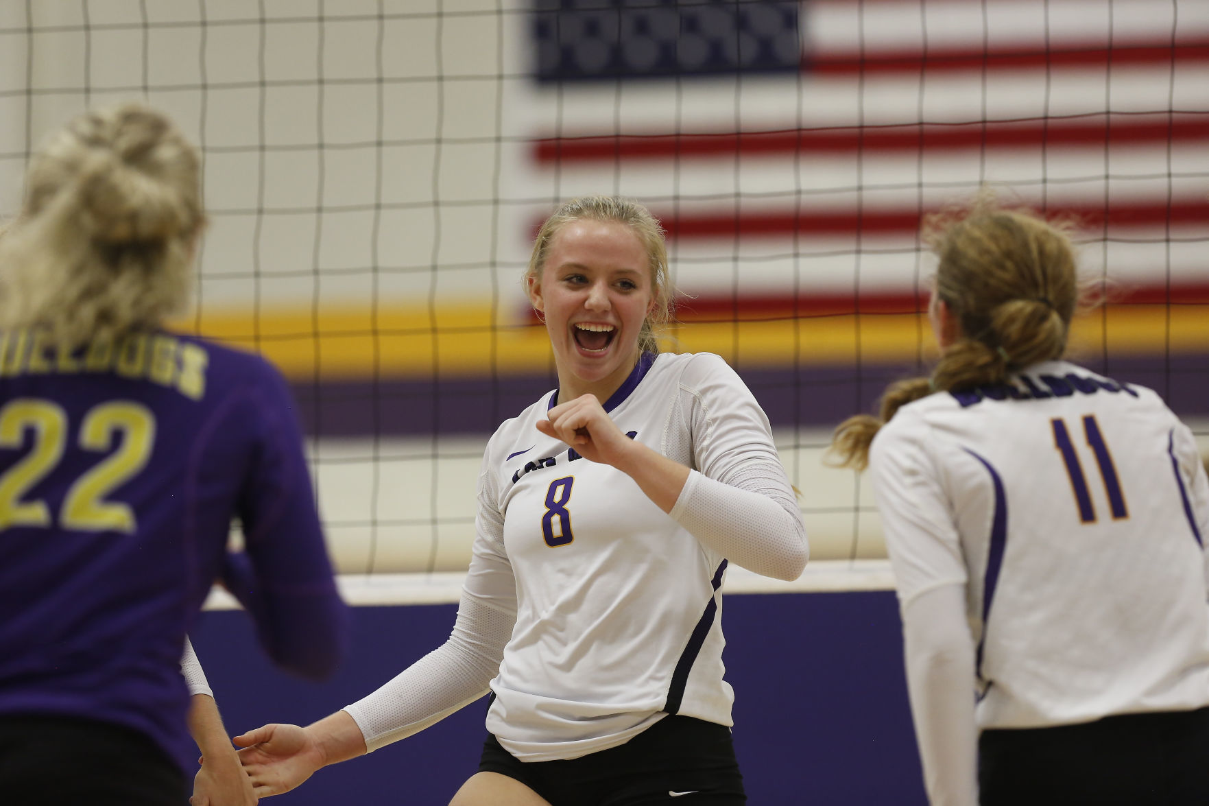 Vball Lake Mills vs. Forest City 2